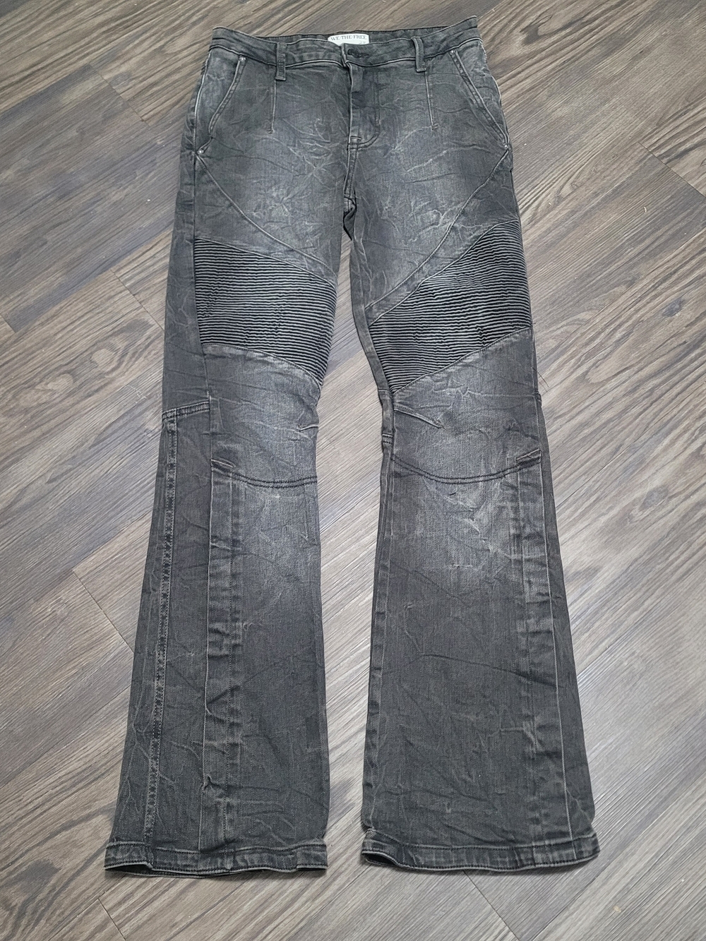Free People We The Free Vector Moto mid-rise flare jeans in a black wash Size 28